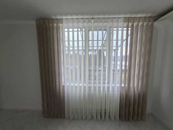 Жалюзи типа "шторы"